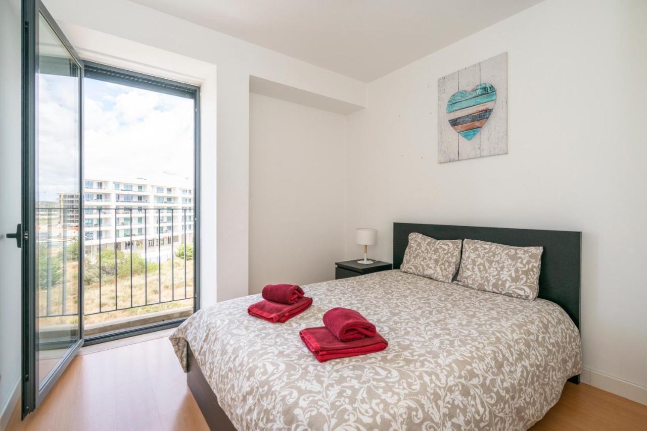 Bright & Spacious 2 Bed Flat 2 Bath W Garage In Lagos Marina Exterior foto